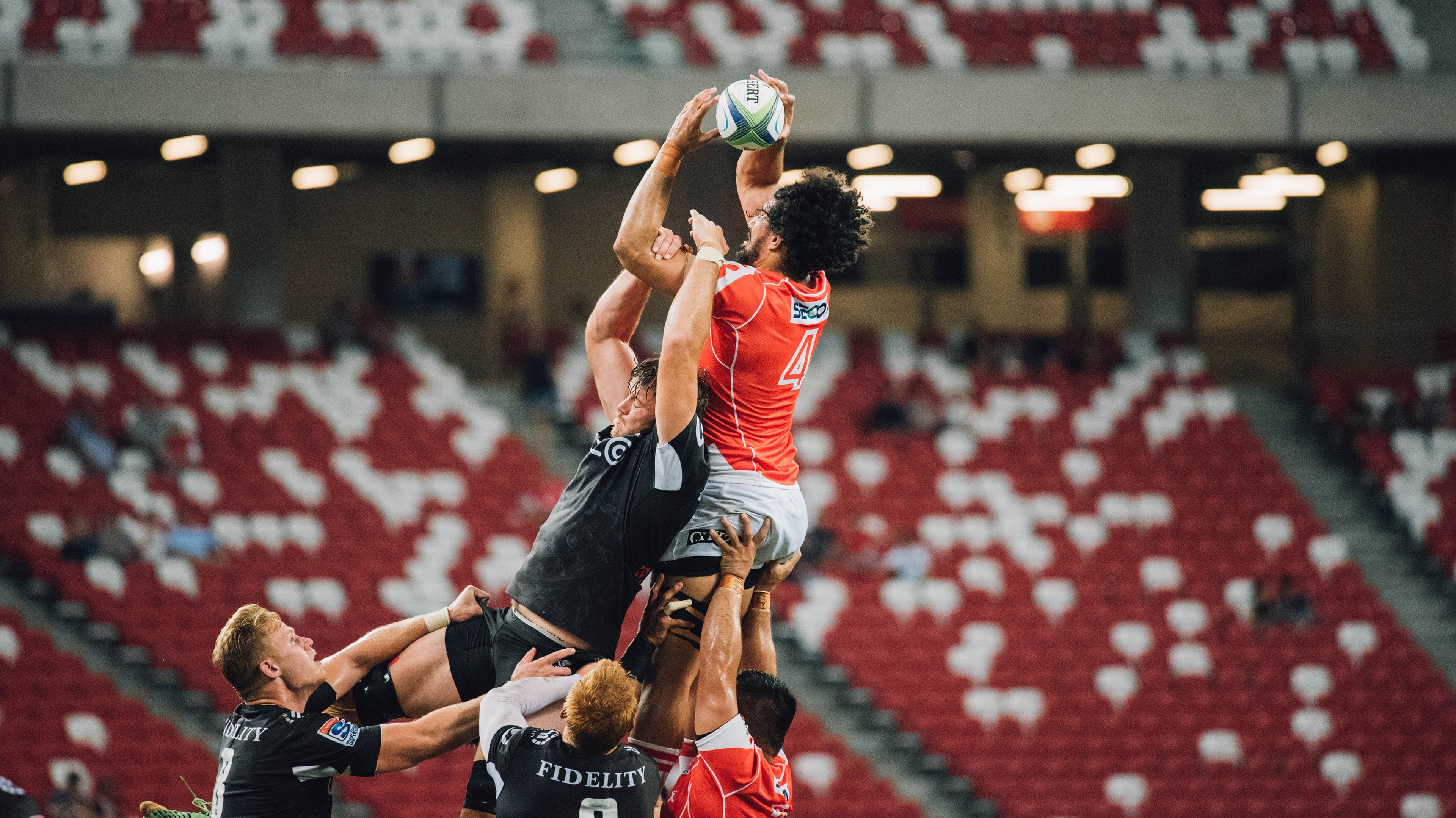 九游官方正版-水上比拼+湖畔市集，赛事之外更精彩